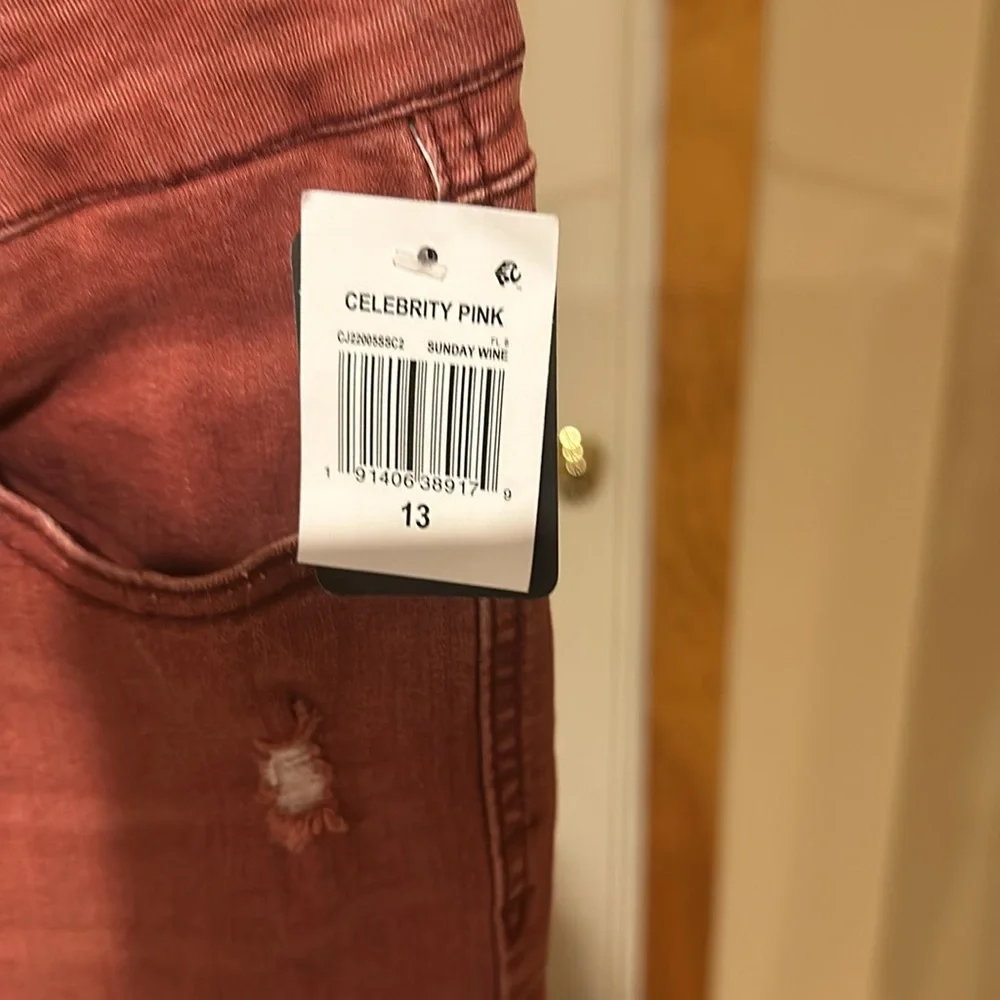 Body Sculpt junior’s Mid Rise Ankle Skinny Super Slimmer Jeans